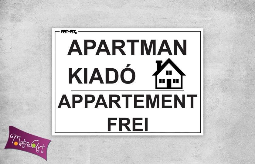 Viktoria Vendeghaz Apartment มิชโคลซ์ ภายนอก รูปภาพ