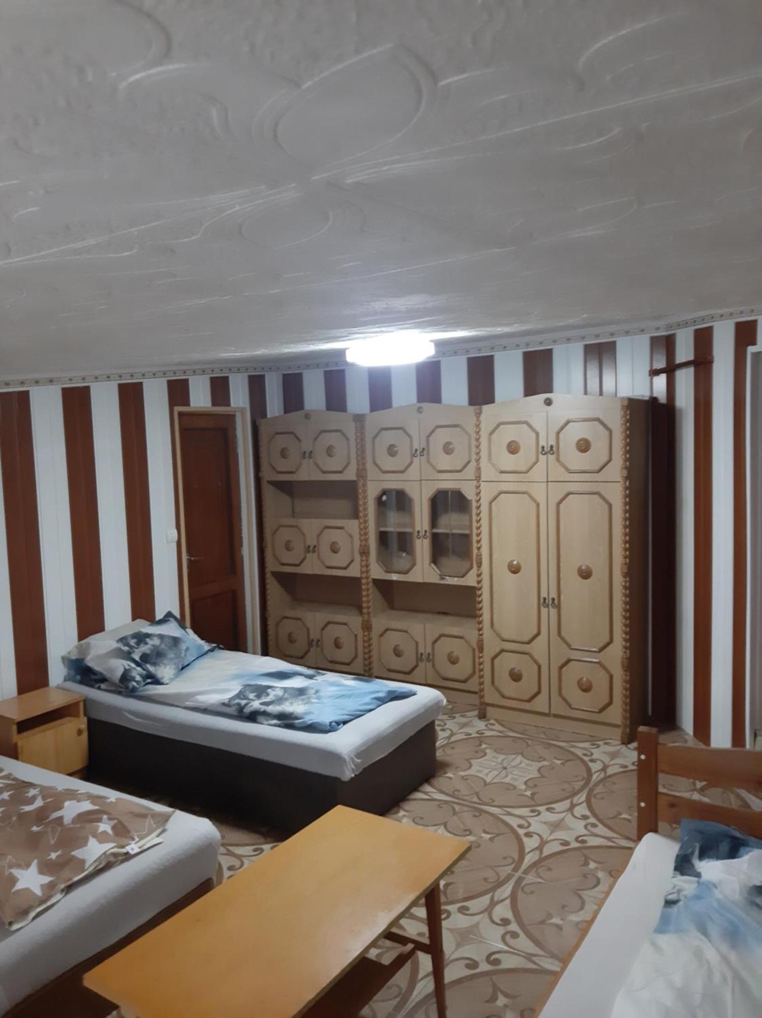 Viktoria Vendeghaz Apartment มิชโคลซ์ ห้อง รูปภาพ